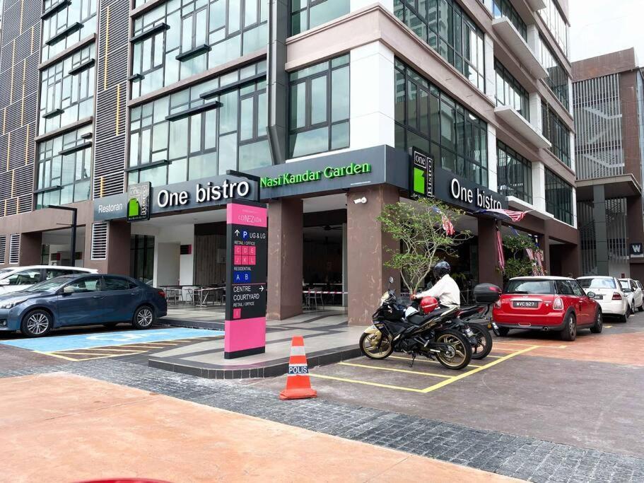 The Icon4 In Ioi Mall Putrajaya, Netflix Pangsapuri *